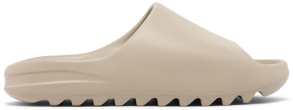 Yeezy Slide 'Pure' First Release (Smooth) – AM2PM